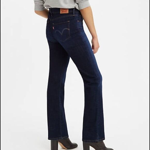 Levi's Classic‎ Bootcut Mid-Rise Stretch Dark Wash Jeans Size 4 - Picture 1 of 12
